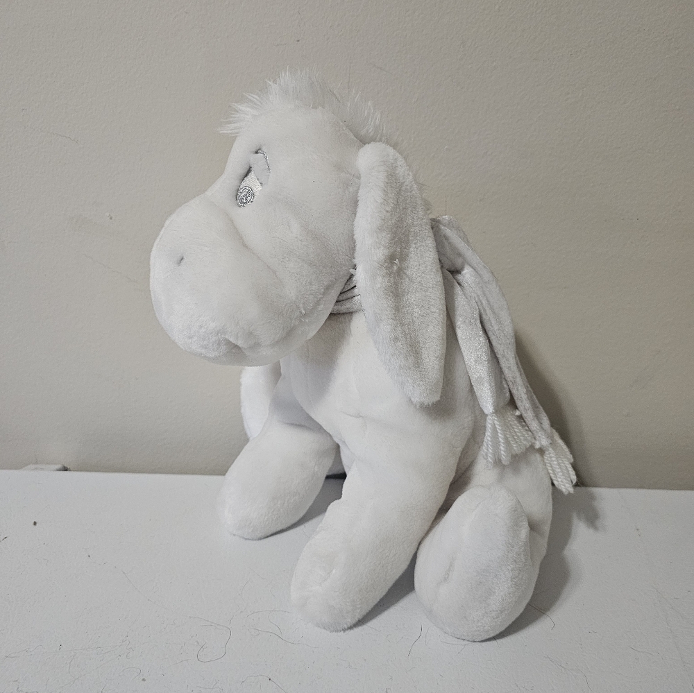 Disney Store Winnie The Pooh Snowflake Eeyore Winter White Plush 22"
